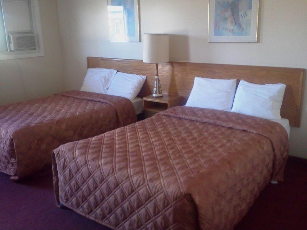 Trunk Road Motel Sault Ste. Marie Bagian luar foto